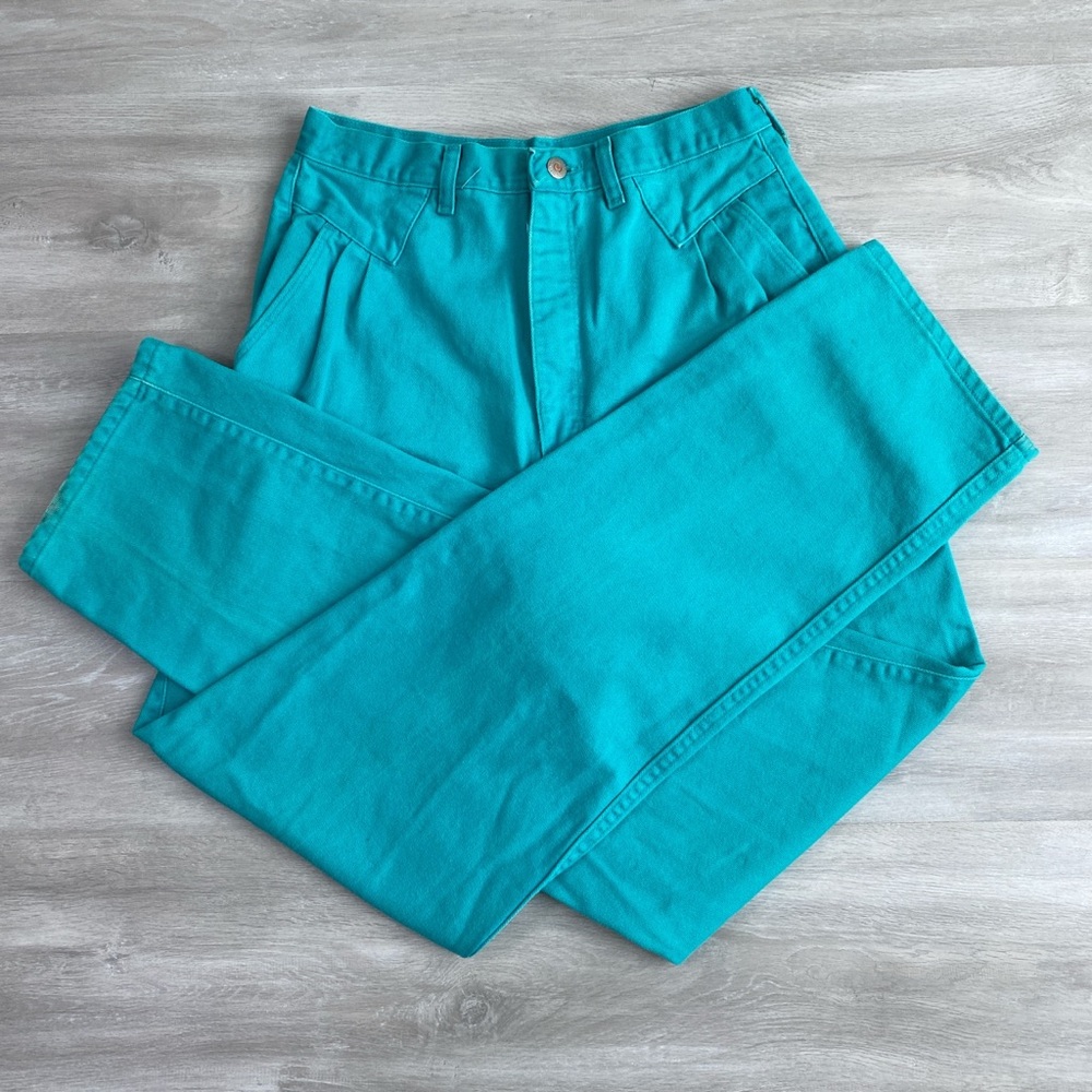 Vintage high waisted Wrangler jeans